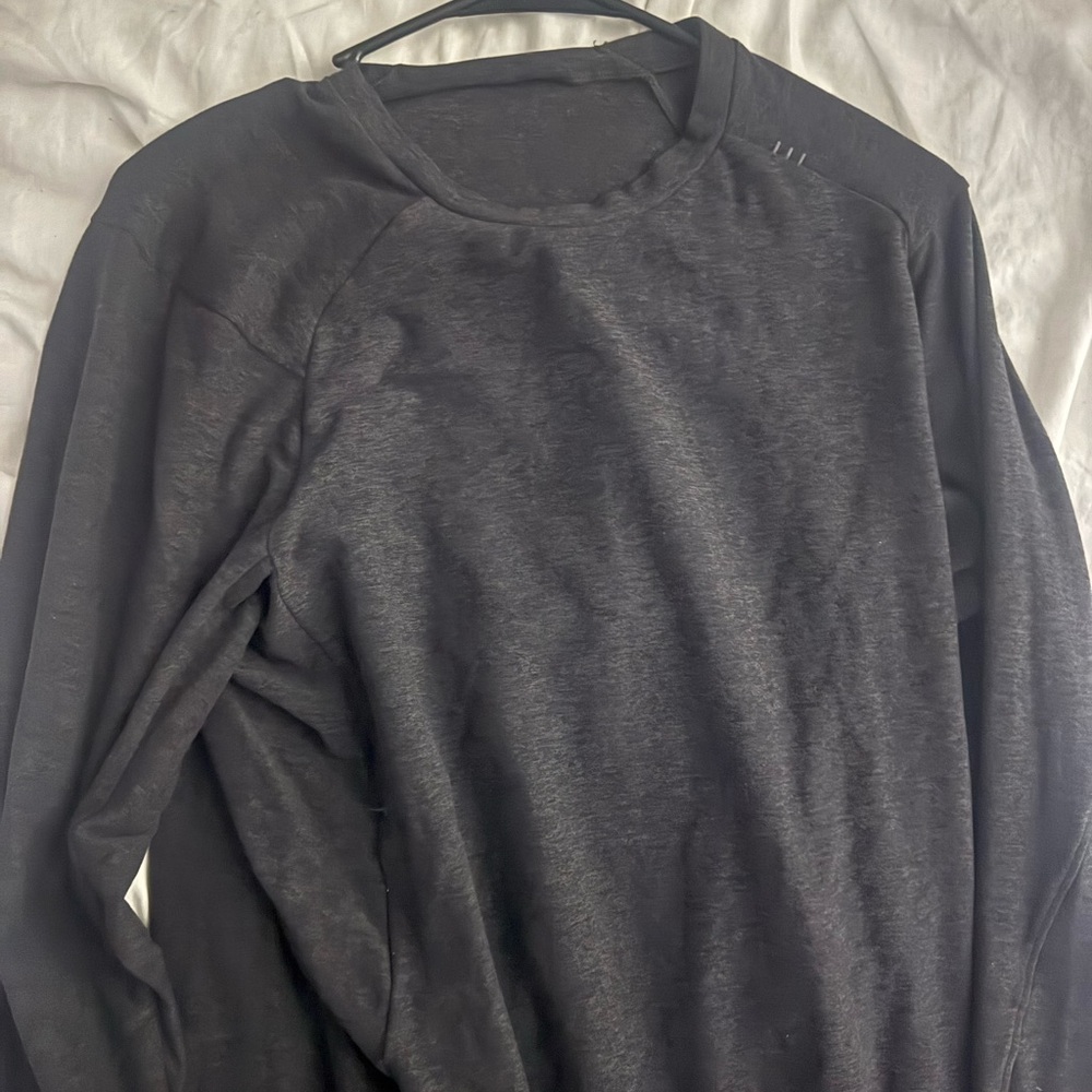 lululemon athletica Charcoal Long Sleeve Tee